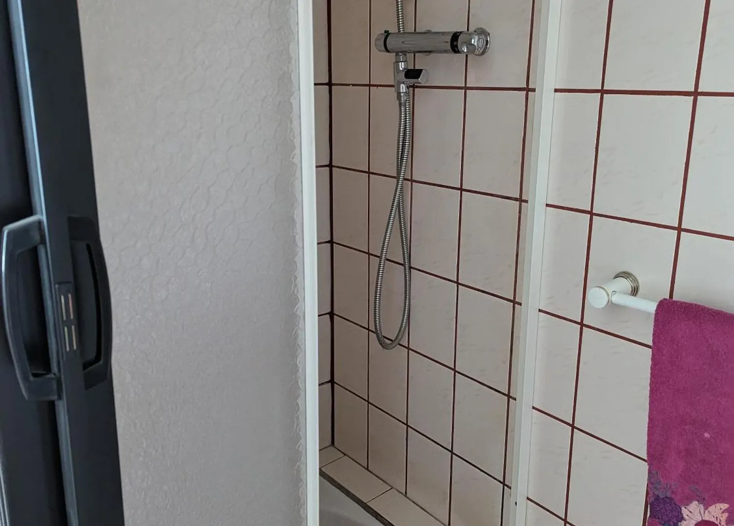 Auberge Des Pins Aubenas