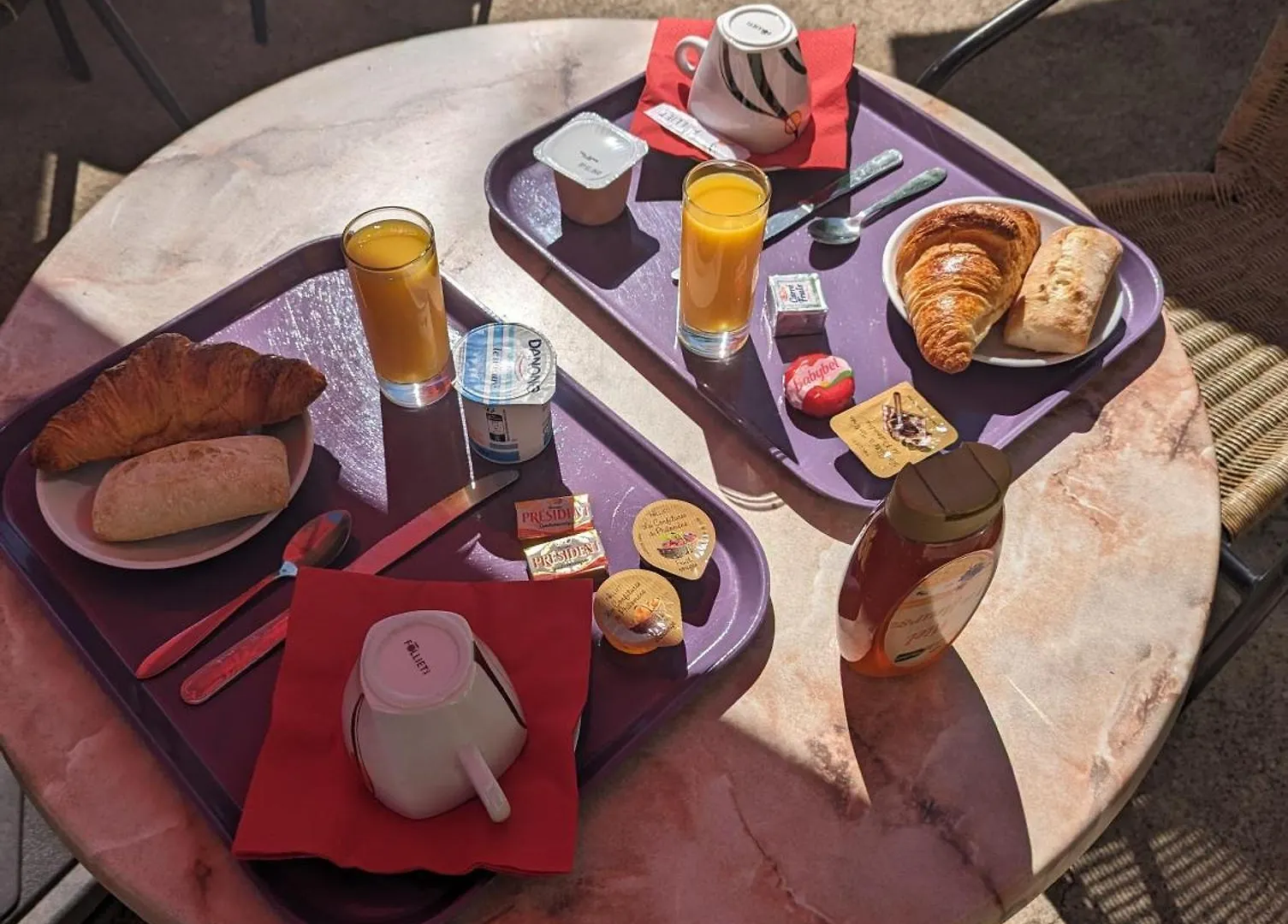 Auberge Des Pins Aubenas 2*,  France